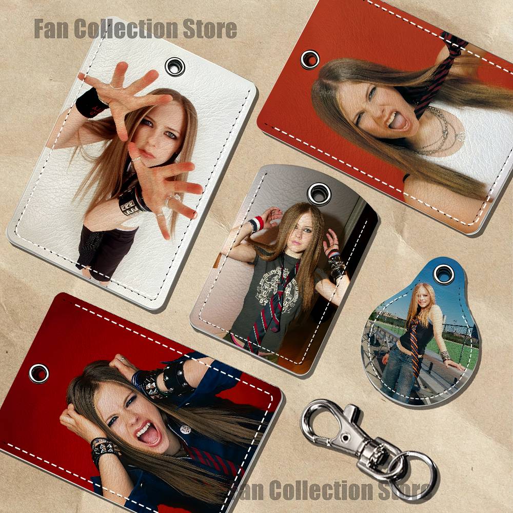 Singer A-Avril Holder Keychain - Airtag Holder Case 评论和价格